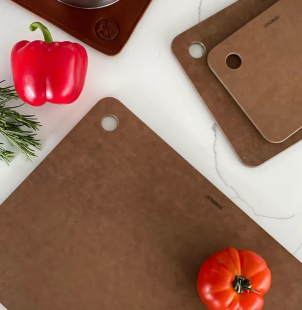 荷蘭COMBEKK CUTTING BOARD 環保紙質砧板-自然色(15x20 cm)