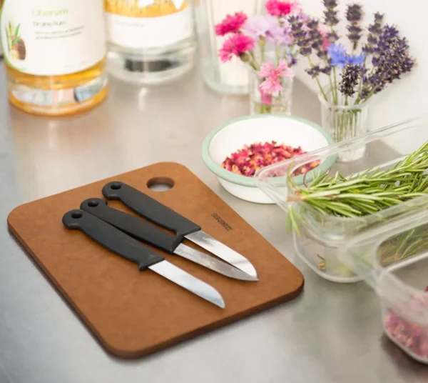 荷蘭COMBEKK CUTTING BOARD 環保紙質砧板-自然色(15x20 cm)
