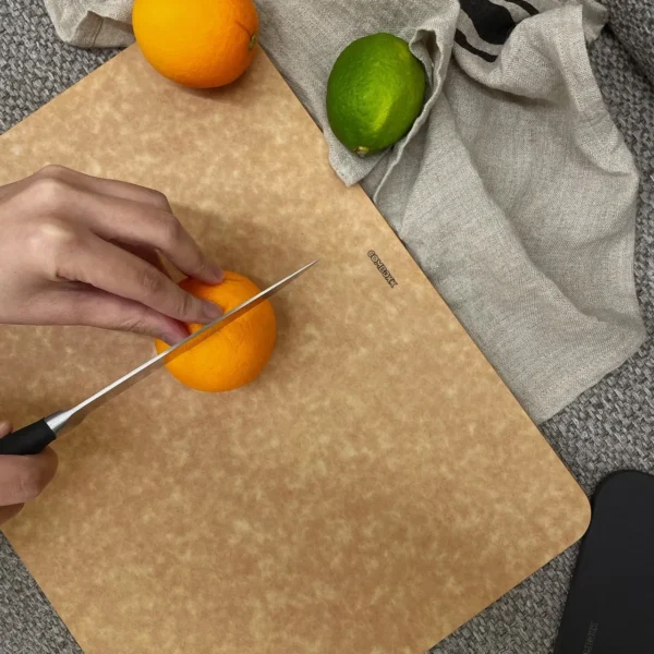 荷蘭COMBEKK CUTTING BOARD 環保紙質砧板-自然色(15x20 cm)